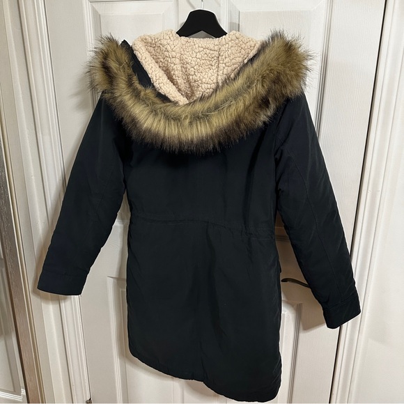 Abercrombie parka sz S black - Picture 2 of 6